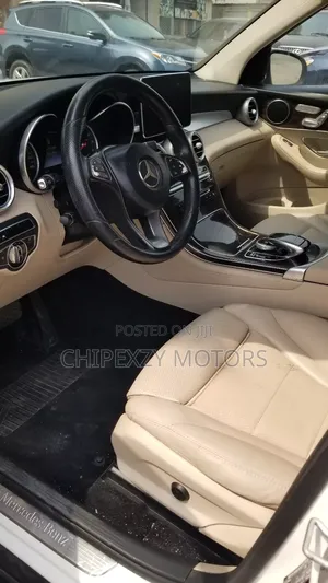 Mercedes-Benz GLC-Class 2016 White