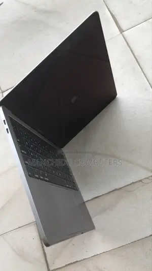 Laptop Apple MacBook Pro 2019 16GB Intel Core i7 SSD 512GB