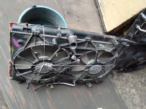 Radiator Toyota Venza 4 Plugs Double Cell