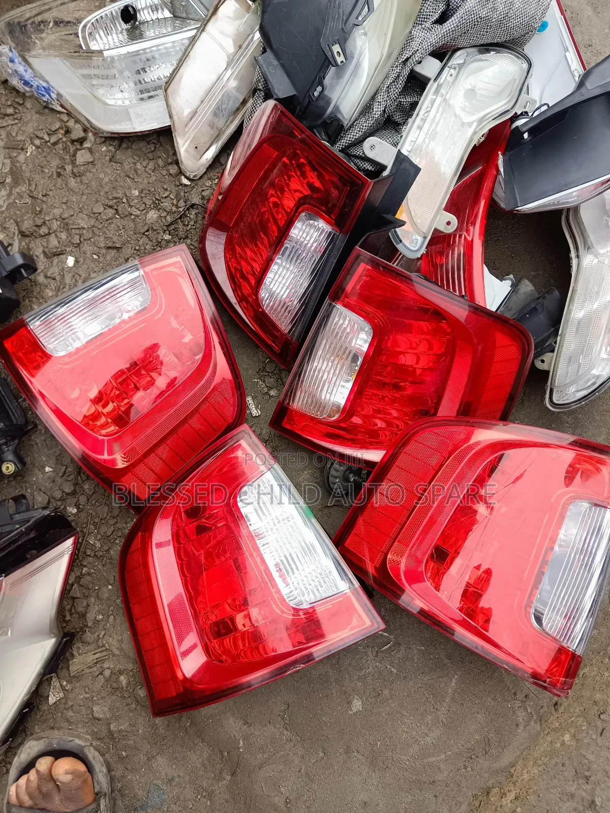 Back Light Ford Edge 2012