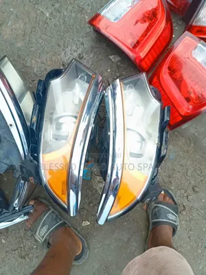 Headlamp Ford Edge 2012