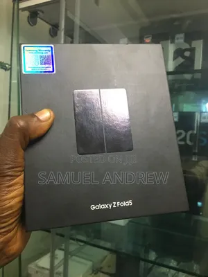 Photo - New Samsung Galaxy Z Fold 5 512 GB Black