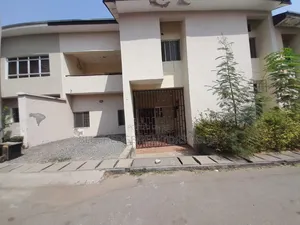 Photo - 3bdrm Townhouse / Terrace in Wuse 2 for rent