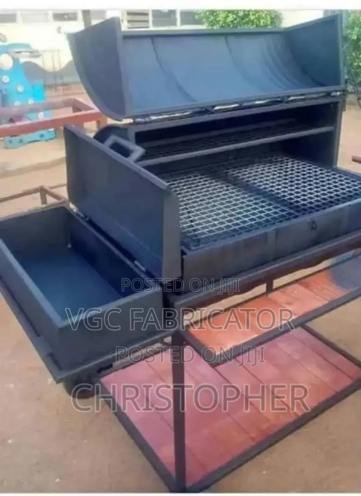 BBQ Charcoal Griller