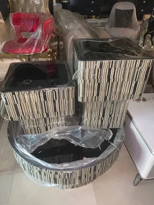 Quality Luxury Mable Center Table With Two Stool