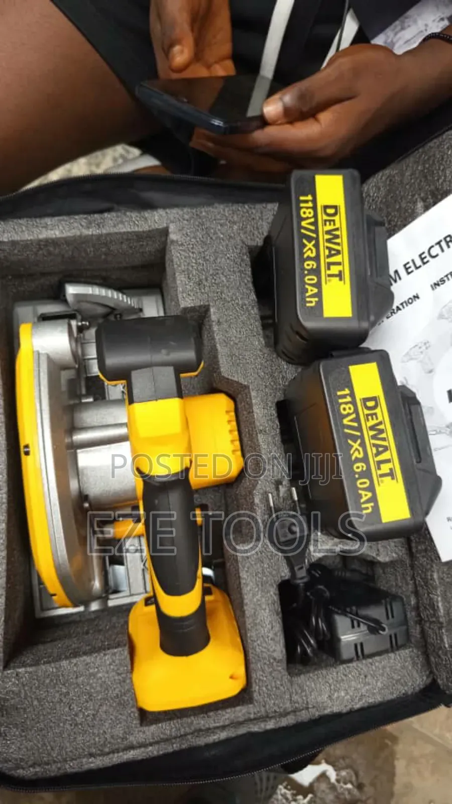 Cordless Circular Saw Machine
