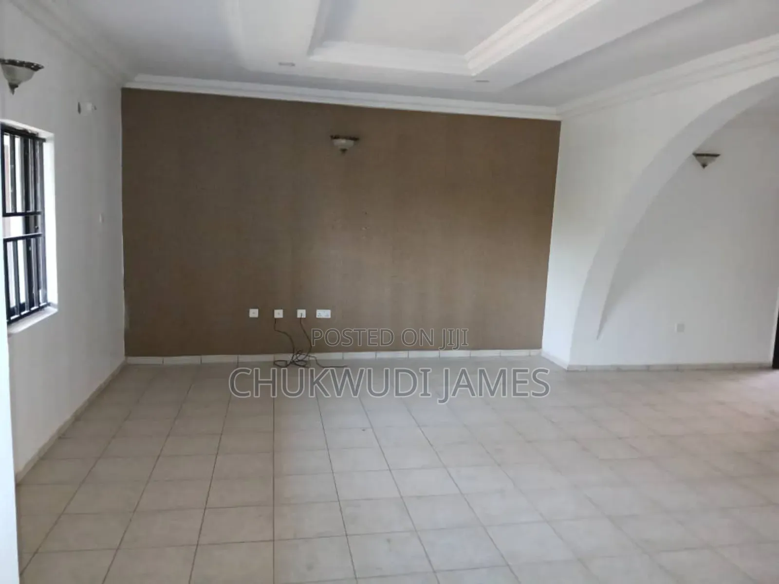 3bdrm Block of Flats in Wuse. Estate for rent