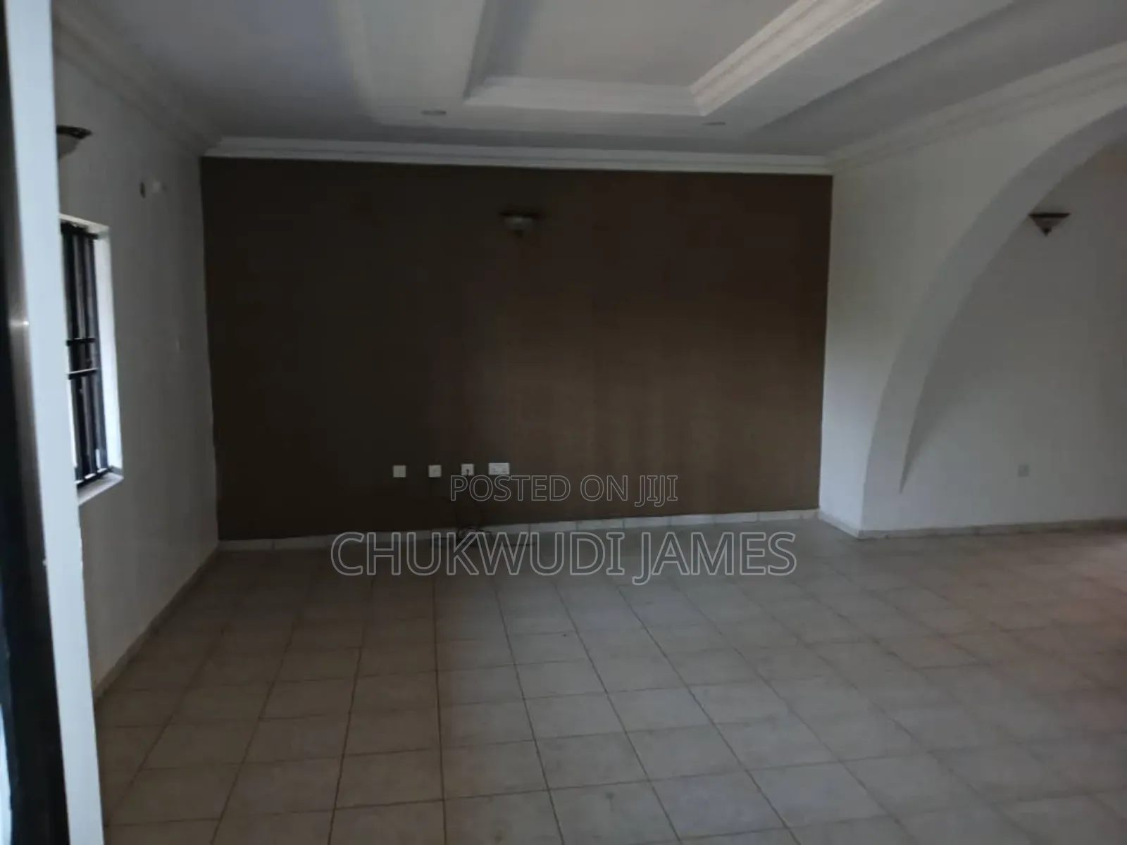 3bdrm Block of Flats in Wuse. Estate for rent
