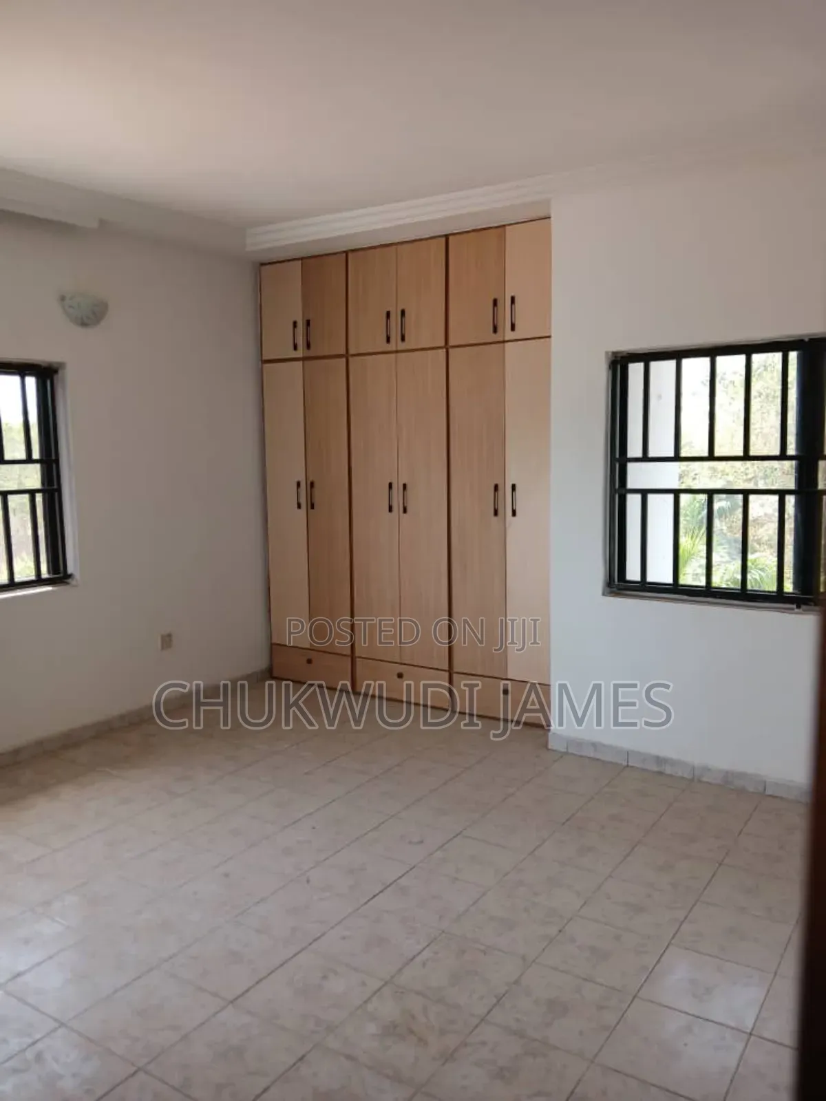 3bdrm Block of Flats in Wuse. Estate for rent