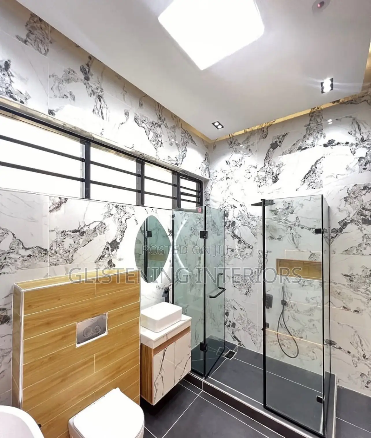 Shower Cubicle Plain 10mm Glass