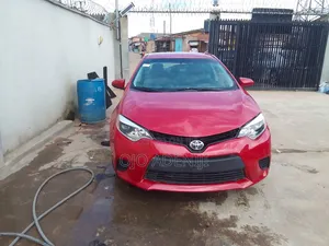 Toyota Corolla 2015 Red