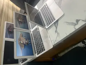 Laptop Apple MacBook Air 4GB Intel Core I5 SSD 128GB