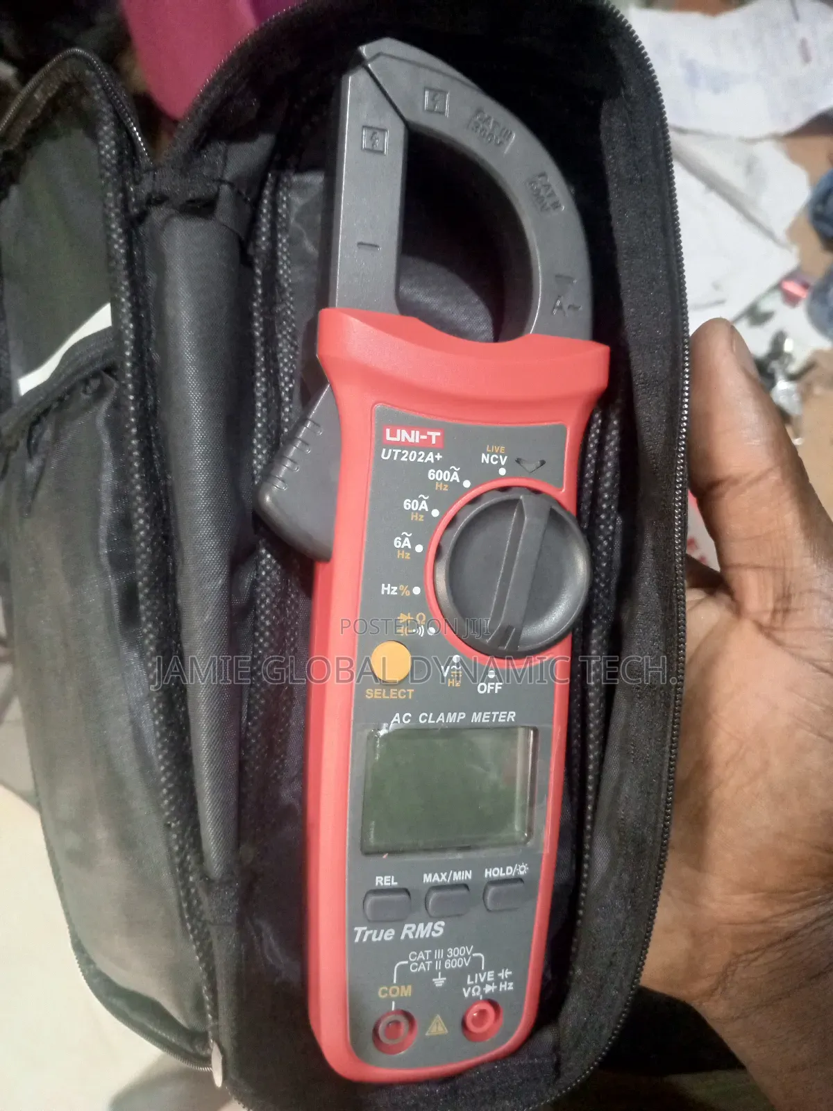 Uni-T UT202A+ Clamp Meter