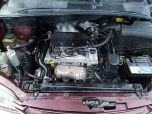 Toyota Sienna LE & 1 hatch 2000 Brown