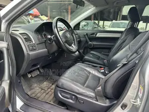 Honda CR-V 2011 Silver
