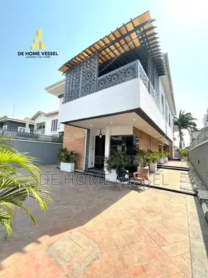5bdrm Duplex in Lekki Phase 1 for sale