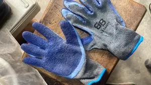 Hand Gloves
