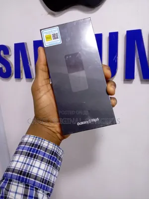 New Samsung Galaxy Z Flip 5 512 GB Purple