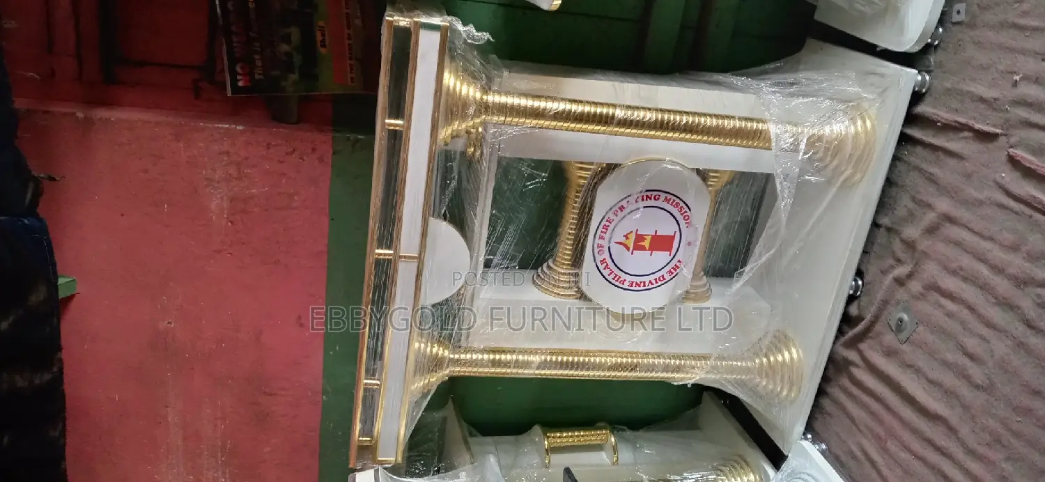 Customized Pulpit