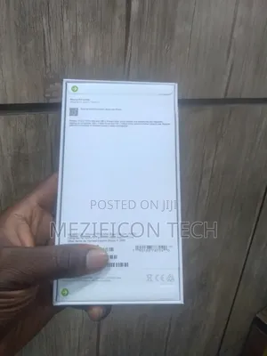 New Apple iPhone 15 Pro Max 256 GB Silver