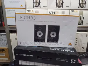 BEHRINGER TRUTH 3.5 Monitor Speaker