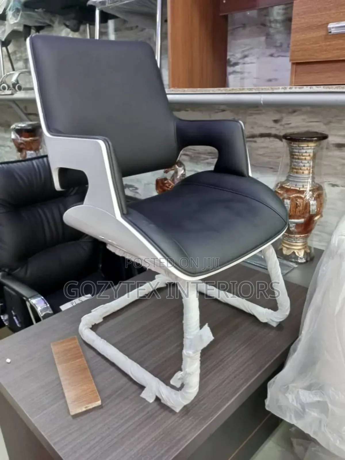 Executive Office Chair