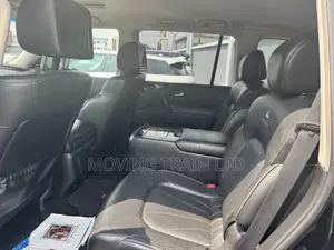 Infiniti QX56 2012 Black