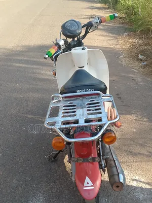 Honda 2020 Red