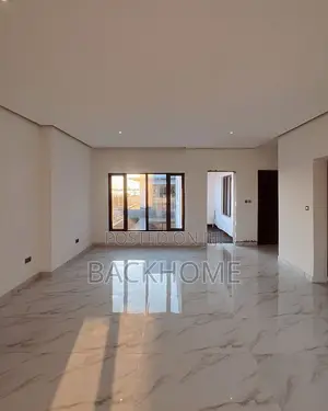 Photo - 5bdrm Duplex in Pinnock Beach for sale