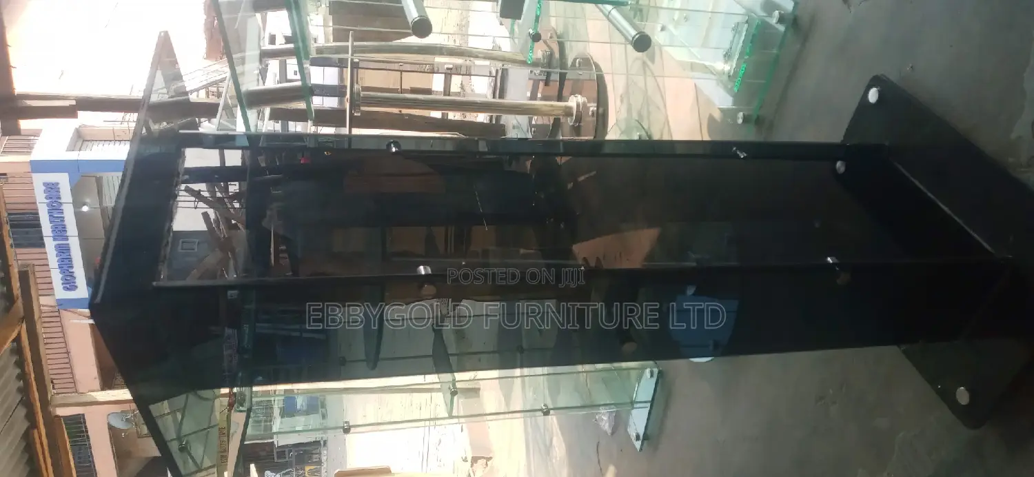 Glass Pulipt