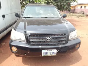 Photo - Toyota Highlander 2004 Black