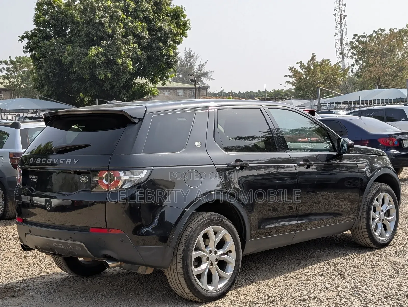 Land Rover Discovery 2015 Black