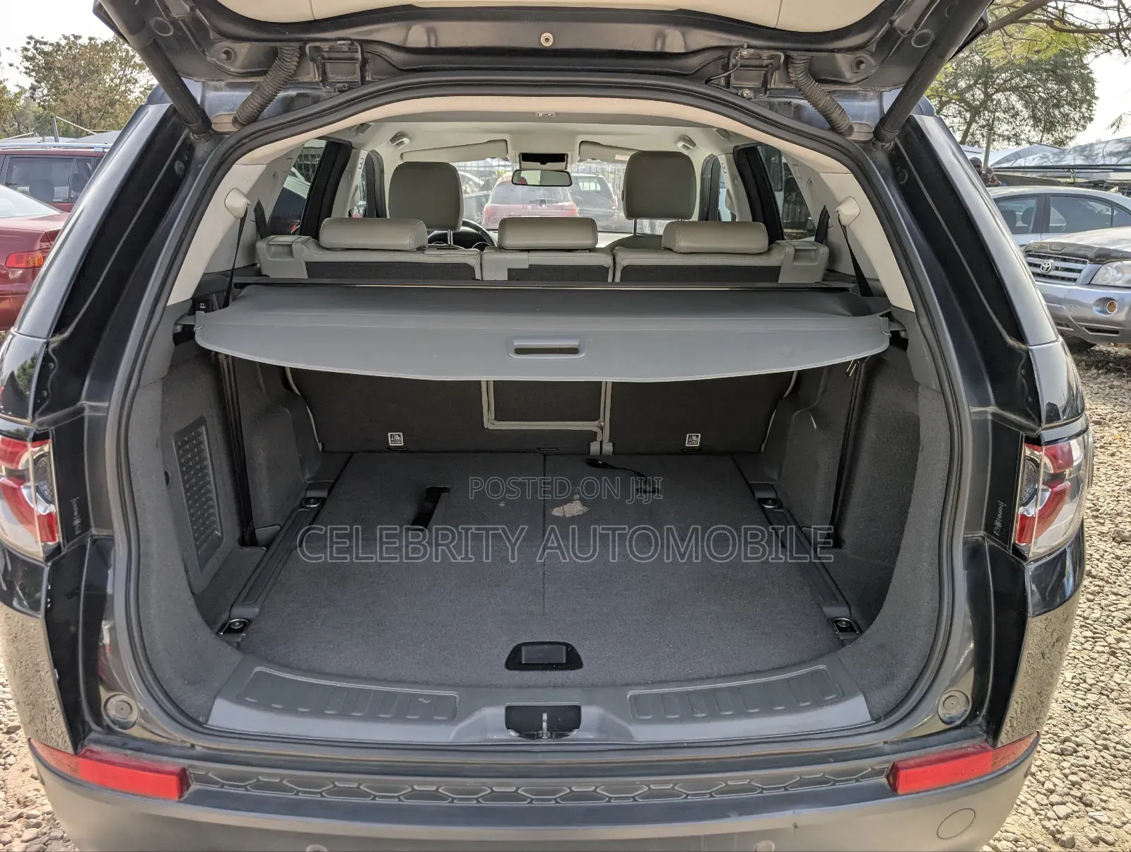 Land Rover Discovery 2015 Black