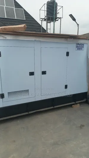 200kva Perkins Soundproof Diesel Generator 100% Copper Coil