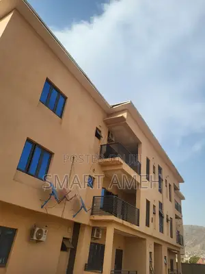 3bdrm Block of Flats in Not In An Estate, Dawaki for rent