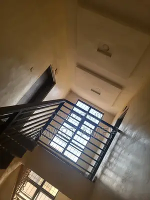 3bdrm Block of Flats in Not In An Estate, Dawaki for rent