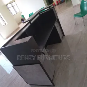 A Unique Receptionist Table