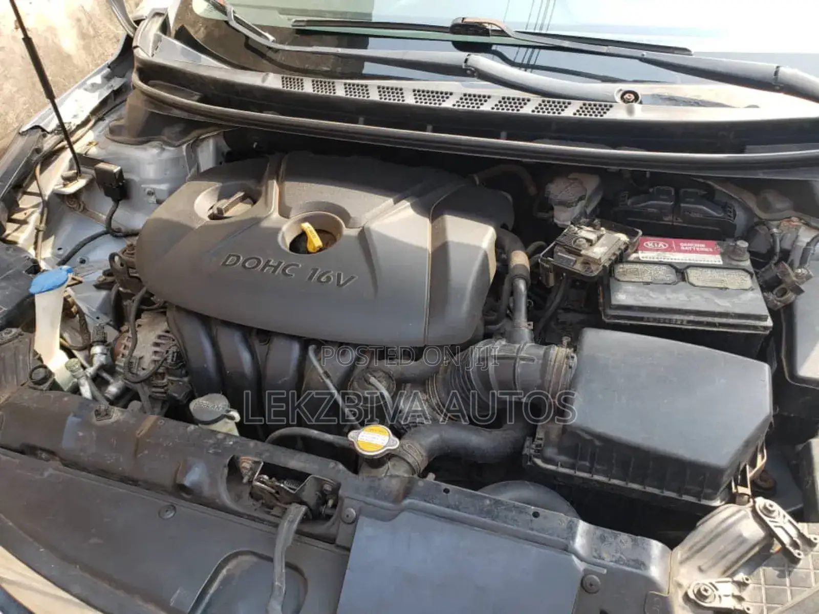 Hyundai Elantra GLS Automatic 2012 Silver