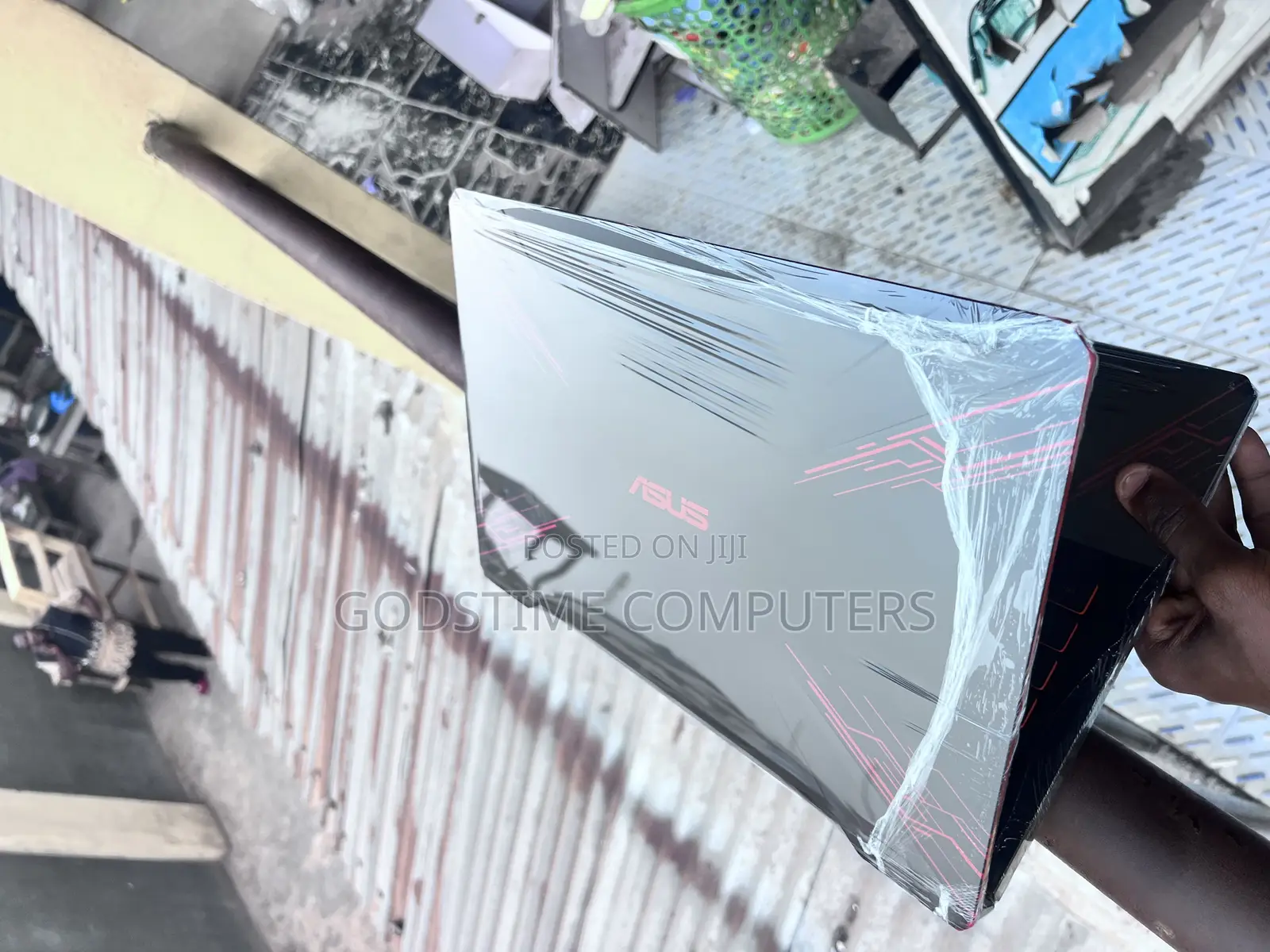 Laptop Asus TUF Gaming FX504 8GB Intel Core i5 SSD 512GB