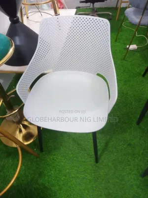 Comfortable Visitors Chair