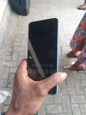 Photo - Tecno Spark 10 5G 256 GB Blue