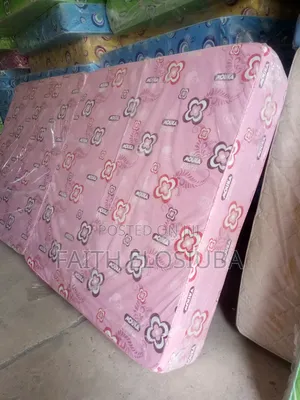 Mouka Flora 6 by 6 by 10inches King's Size Comfort Mattress