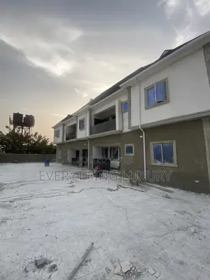2bdrm Block of Flats in Ushafa for rent