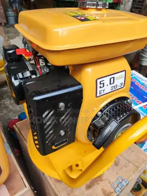 Robin Concrete Vibrator Machine 5hp