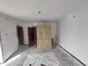 3bdrm Apartment in Orchid Road, Lekki for rent