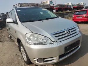 Toyota Avensis 2007 Silver