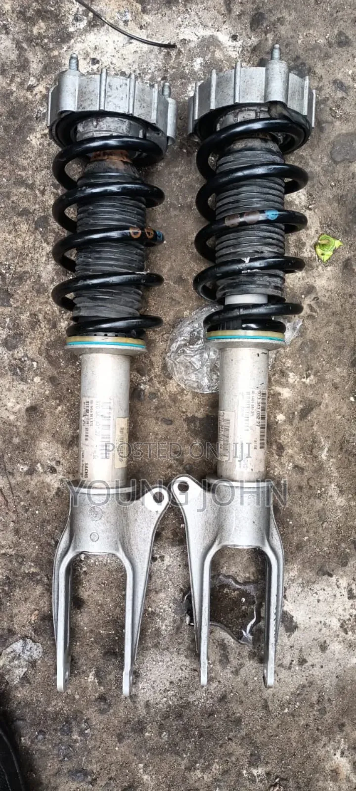 Audi A7 Shock Front