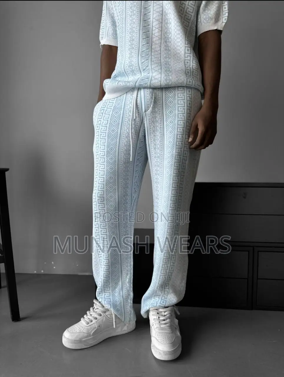 Men Classic Wares