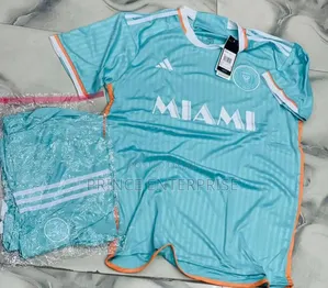 Unique Vintage Shirt