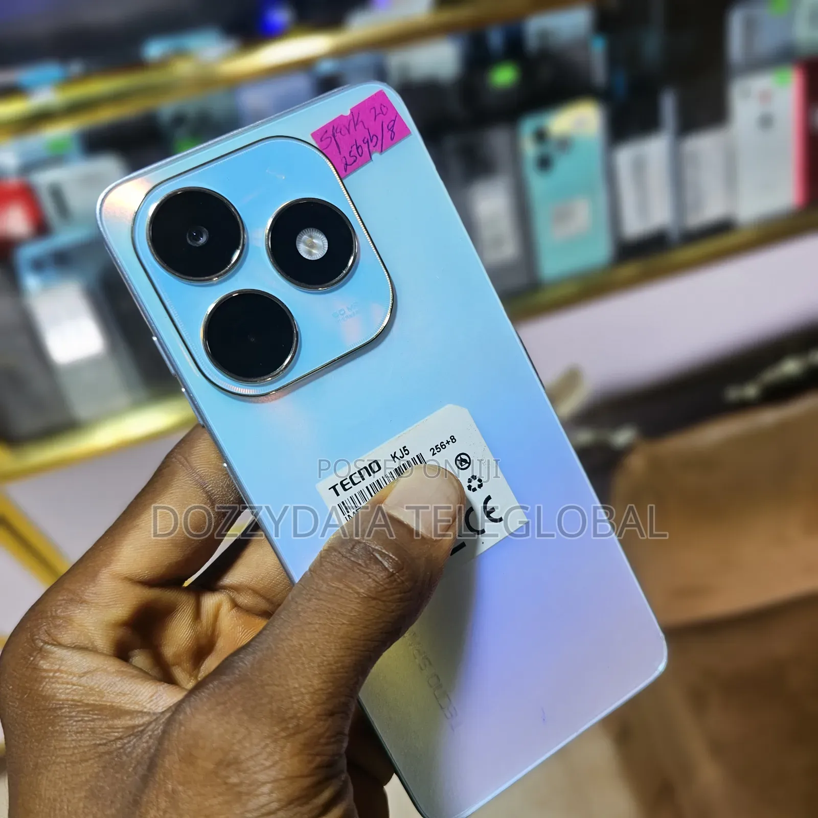 Tecno Spark 20 256 GB